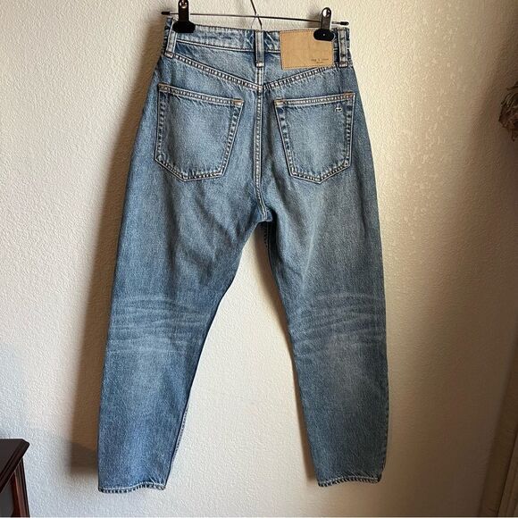 Rag & Bone Ryan Super High-Rise Jean - Norwalk
Relaxed Fit Mid Indigo Jean - Picture 11 of 15